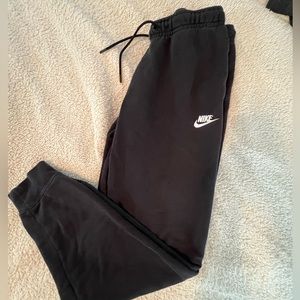 Nike jogger sweatpants black
